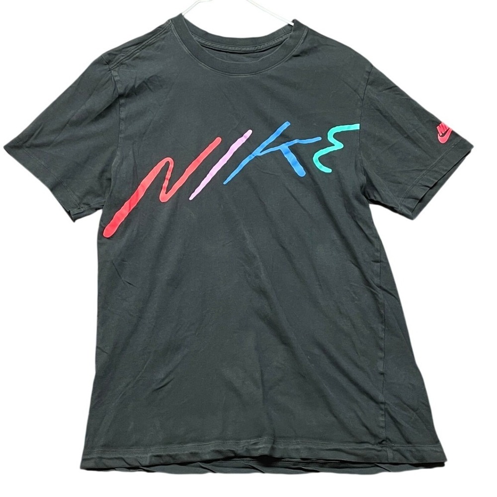 Nike Men's S Black‎ 90s Inspired Retro Colorful Logo Graphic Tee Streetwear